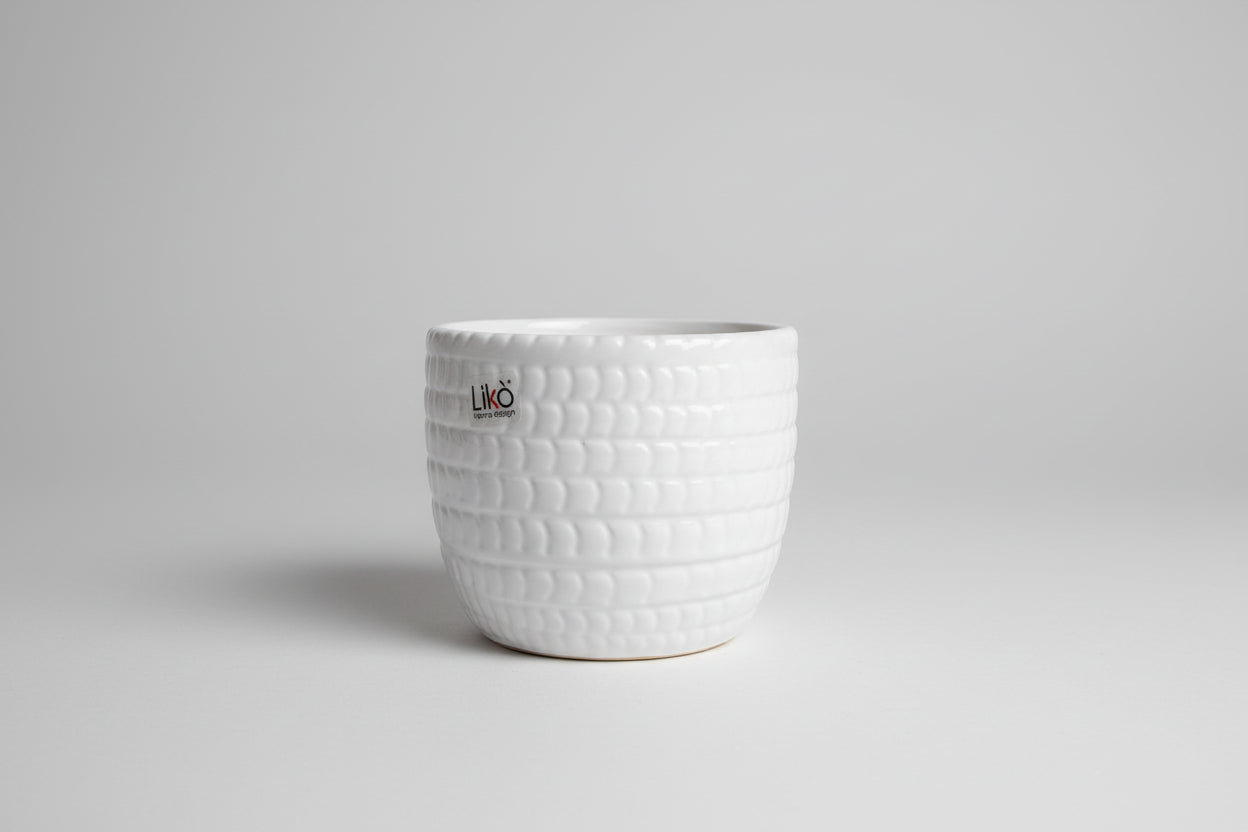 Vasi in Ceramica Bianca Likò – Motivi Decorativi Artigianali