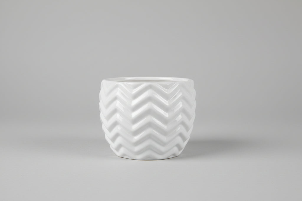Vasi in Ceramica Bianca Likò – Motivi Decorativi Artigianali