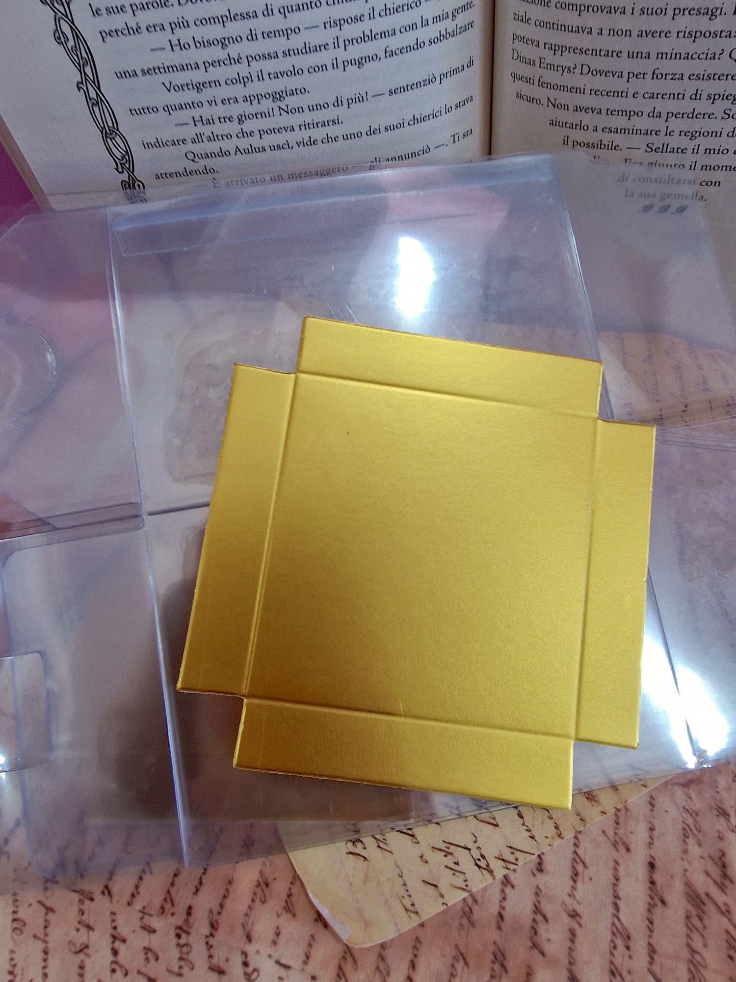 Scatola Trasparente con Alzatina 8x8x12cm - Confezione 6 Pezzi - Oro o Bianco